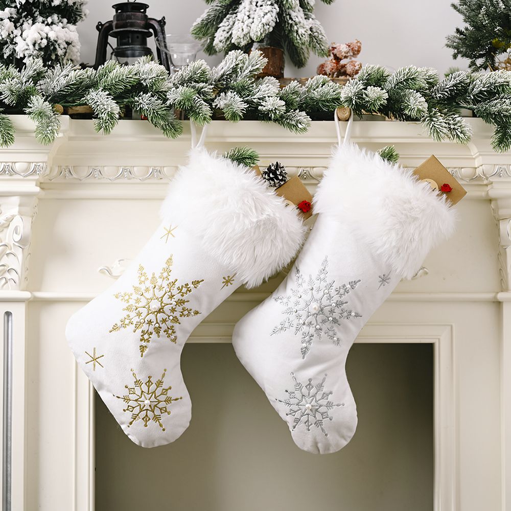 Kadife Noel Çorabı, İnci Detay - Christmas Stocking Hanging incelemesi ve fiyatı