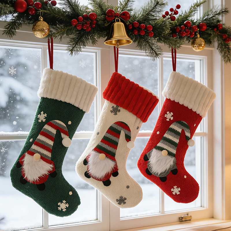 Büyük, Yüzsüz Yaşlı Adam Figür - Christmas Stocking Hanging incelemesi ve fiyatı